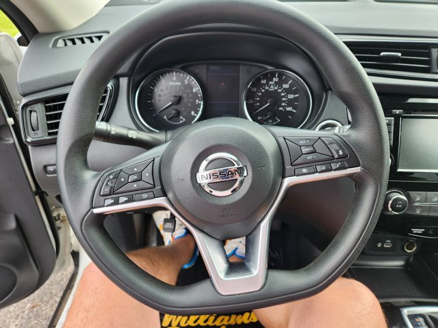 Used 2019 Nissan Rogue SV AWD/4WD image 12