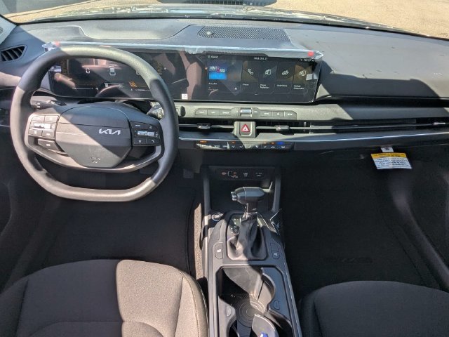 New 2027 Kia K4 FWD image 15