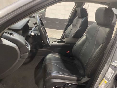 Used 2023 Acura TLX w/ Technology Package image 11