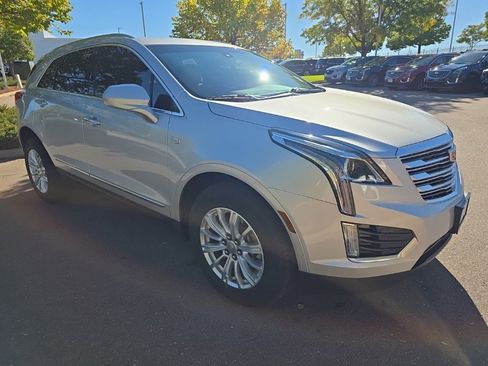 Used 2018 Cadillac XT5 FWD image 8