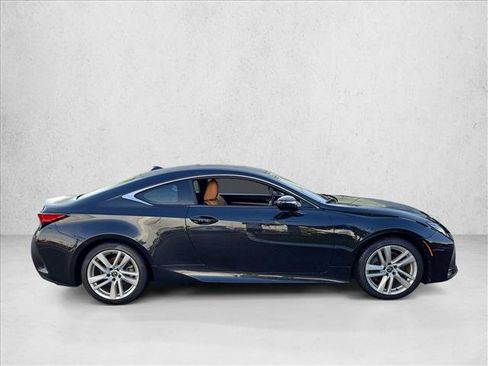 Certified 2024 Lexus RC 300 RWD image 4