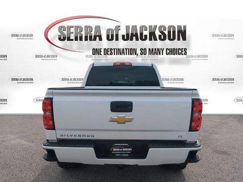 Used 2017 Chevrolet Silverado 1500 LT w/ All Star Edition AWD/4WD image 7