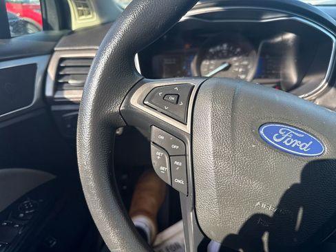 Used 2018 Ford Fusion S image 24
