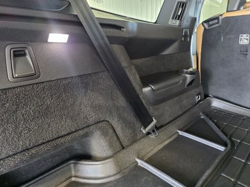 Used 2022 Volvo XC90 T6 Inscription image 19