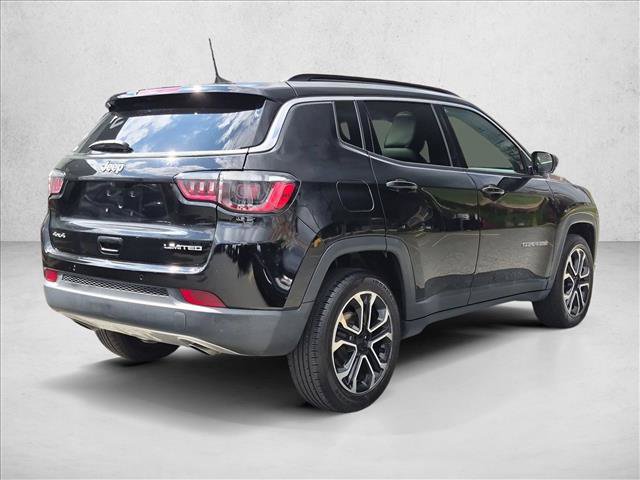 Used 2023 Jeep Compass Limited w/ Sun and Sound Group AWD/4WD image 6