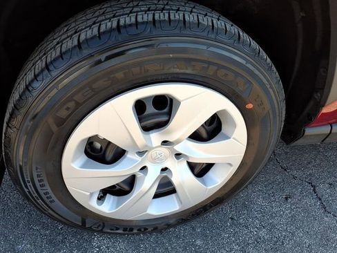 Certified 2025 Toyota RAV4 LE image 9