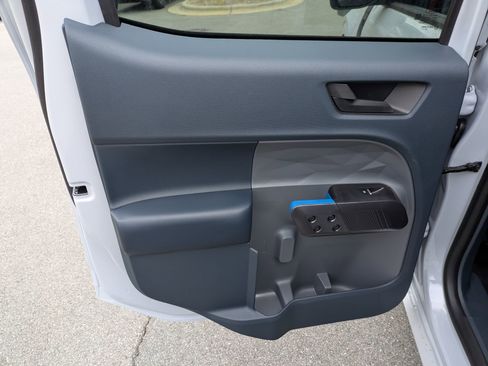 New 2026 Ford Maverick Lobo AWD/4WD image 30