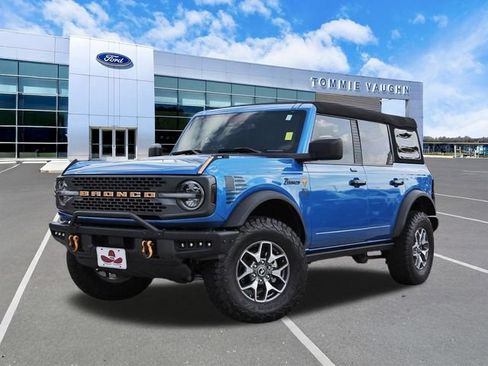 Used 2023 Ford Bronco Badlands AWD/4WD image 1