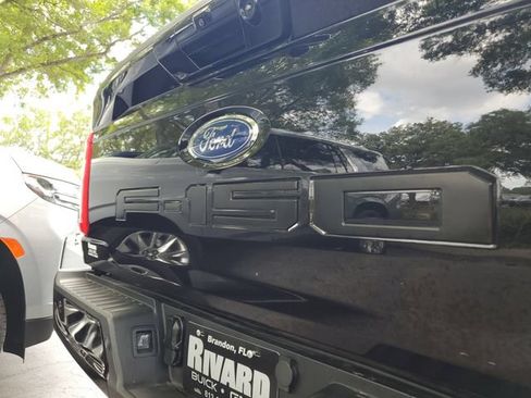 Used 2023 Ford F150 Lariat w/ Equipment Group 502A High AWD/4WD image 7