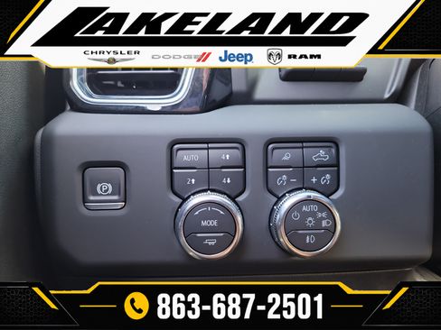 Used 2025 GMC Sierra 1500 Denali AWD/4WD image 33