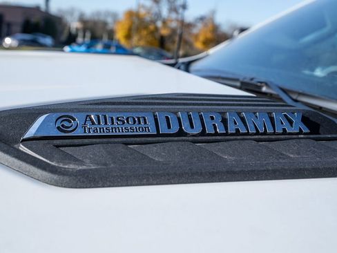 New 2026 Chevrolet Silverado 3500 LT image 10