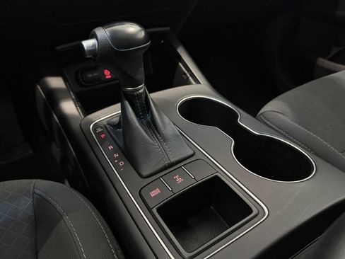 Used 2017 Kia Sorento AWD image 41