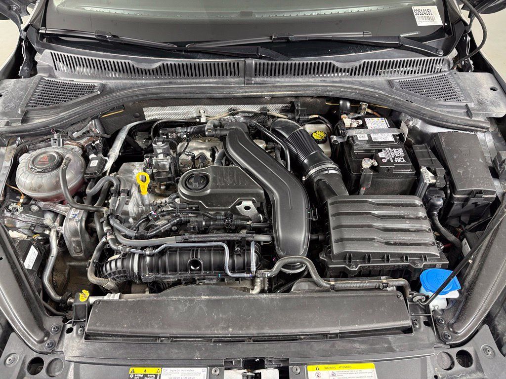 Used 2024 Volkswagen Jetta SE FWD image 39