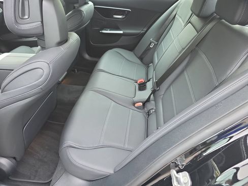 Certified 2025 Mercedes-Benz C 300 4MATIC Sedan image 10
