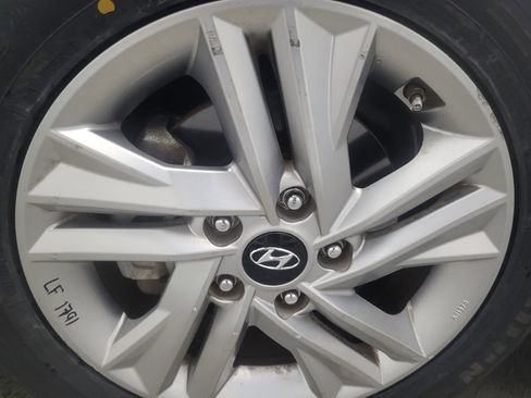 Used 2019 Hyundai Elantra SEL w/ Cargo Package FWD image 31