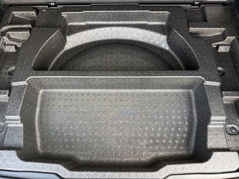 Used 2022 Subaru Forester Limited AWD/4WD image 31