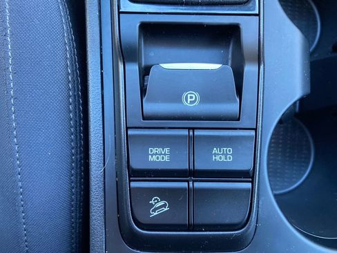 Used 2021 Hyundai Tucson SE image 28