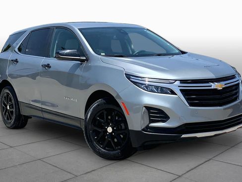 Used 2023 Chevrolet Equinox LT FWD image 3