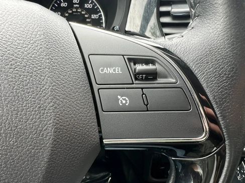 Used 2019 Mitsubishi Outlander SE FWD image 22