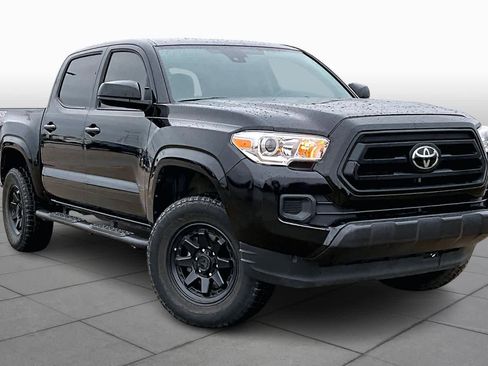 Used 2023 Toyota Tacoma SR image 3