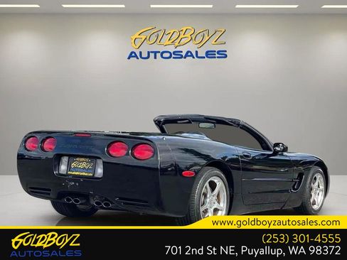Used 2001 Chevrolet Corvette Convertible w/ Preferred Equipment Group2 image 5