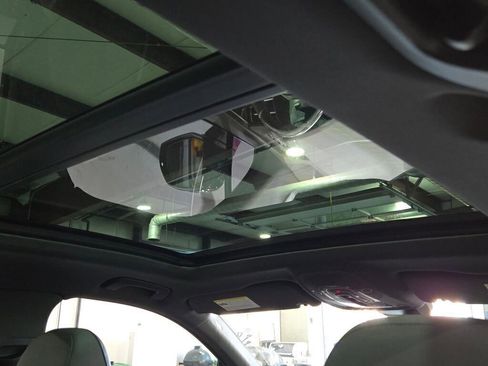 Used 2022 Audi Q7 2.0T Premium image 14