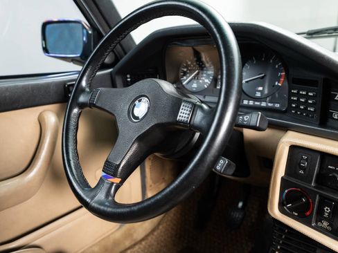 Used 1988 BMW M5 image 36