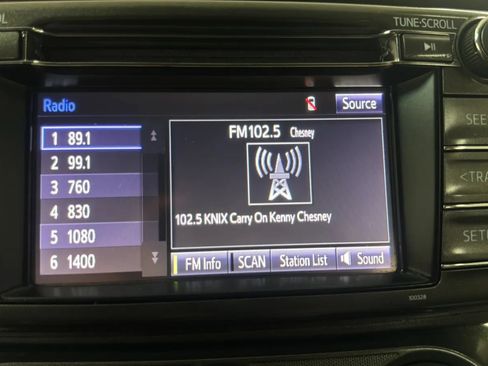 Used 2014 Toyota RAV4 LE AWD/4WD image 13