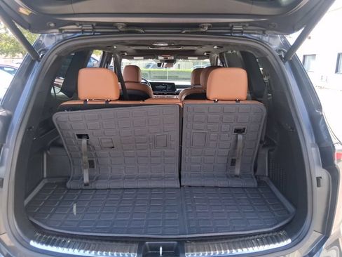 Certified 2024 Kia Telluride SX Prestige X-Line AWD/4WD image 19