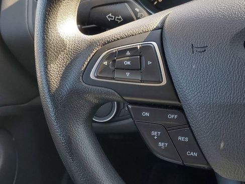 Used 2018 Ford Escape SE w/ SE Sync 3 Package image 17