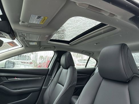 New 2026 MAZDA MAZDA3 2.5 S Sedan w/ Preferred Pkg image 15