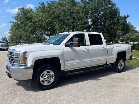 Used 2016 Chevrolet Silverado 2500 LT AWD/4WD image 1