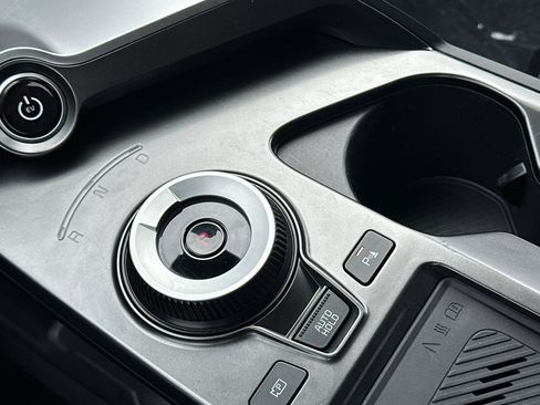 Used 2024 Kia EV6 Light image 24