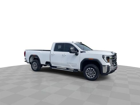 New 2026 GMC Sierra 3500 SLE w/ SLE Value Package AWD/4WD image 2