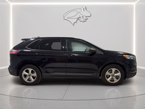 Used 2021 Ford Edge SE FWD image 6