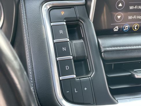 Used 2021 Chevrolet Tahoe LT AWD/4WD image 35