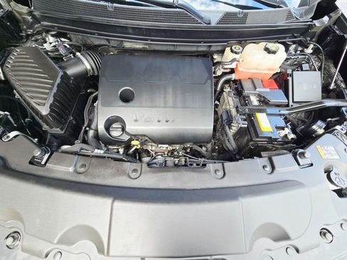 Used 2020 Chevrolet Traverse LS w/ LPO, Blackout Package FWD image 34