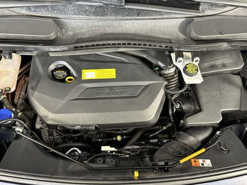 Used 2016 Ford Transit Connect XLT image 28