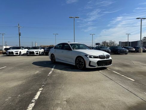 Certified 2025 BMW M340i w/ Premium Package image 5