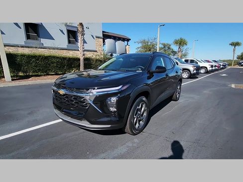 New 2026 Chevrolet Trax LT w/ Driver Confidence Package image 22