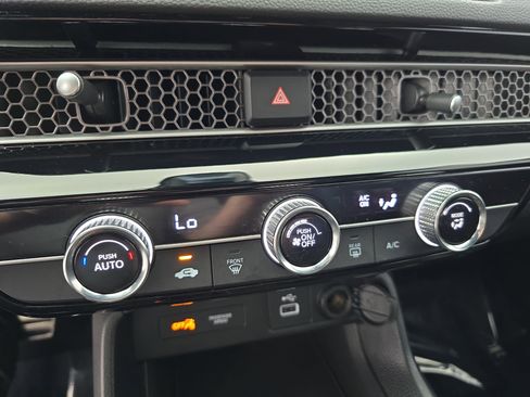 Certified 2024 Honda Civic Sport image 21