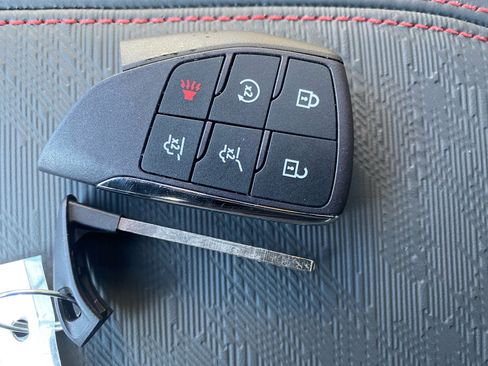 New 2026 GMC Yukon XL AT4 Ultimate w/ LPO, Floor Liner Package image 33