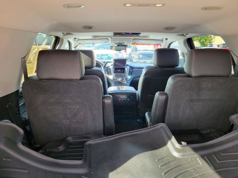 Used 2018 Chevrolet Tahoe Premier AWD/4WD image 39