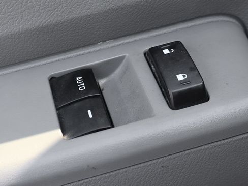 Used 2024 Ford E-350 and Econoline 350 Super Duty w/ Power Windows & Locks Group RWD image 21