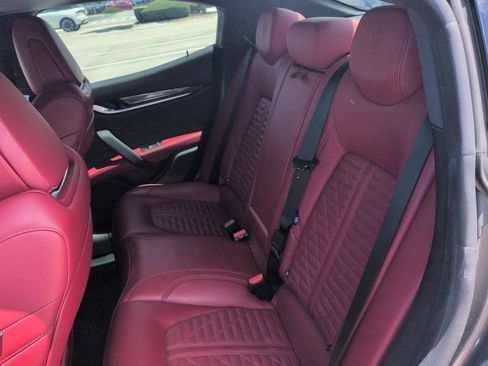 Used 2022 Maserati Ghibli Trofeo RWD image 13