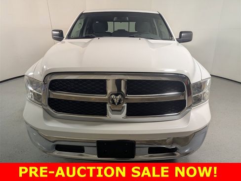 Used 2014 RAM 1500 Classic SLT image 2