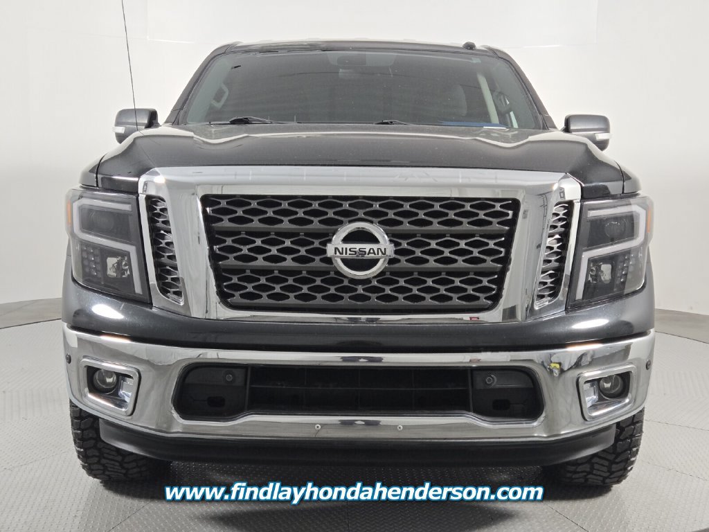 Used 2017 Nissan Titan SV RWD image 8