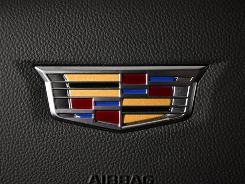 New 2026 Cadillac Escalade Luxury w/ LPO, Radiant Package image 36