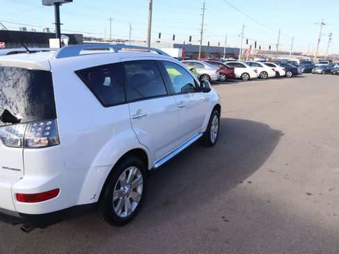 Used 2008 Mitsubishi Outlander SE FWD image 43