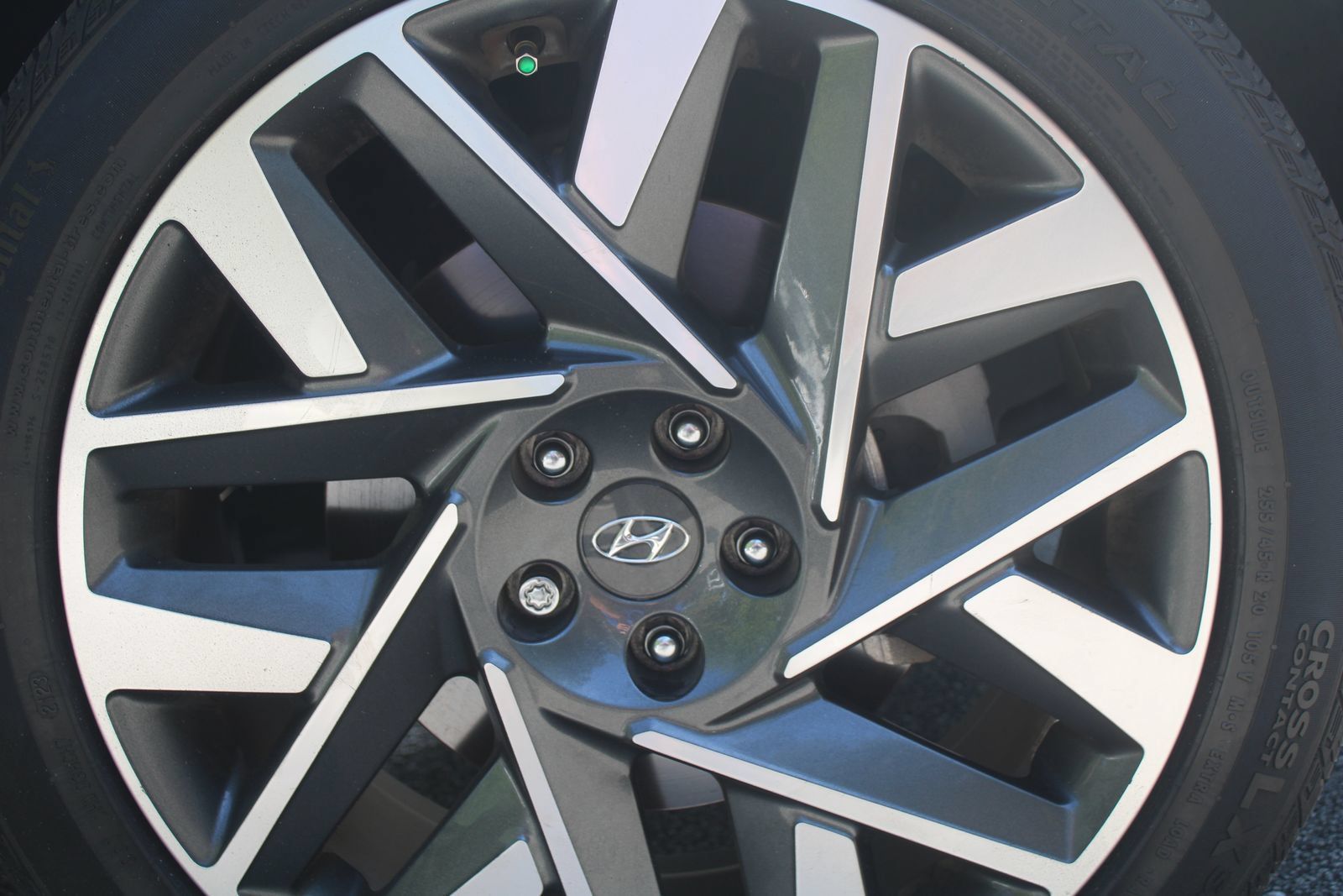 Used 2023 Hyundai Santa Fe Calligraphy AWD/4WD image 19